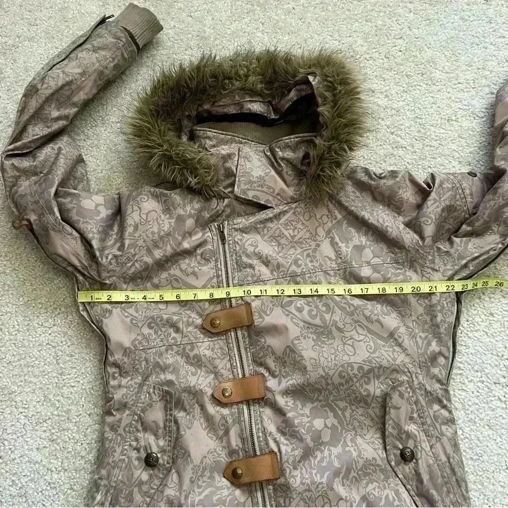 Oakley Signature Series Snowboarding Ski Jacket Gretchen Bleiler Loose Fit Sz M